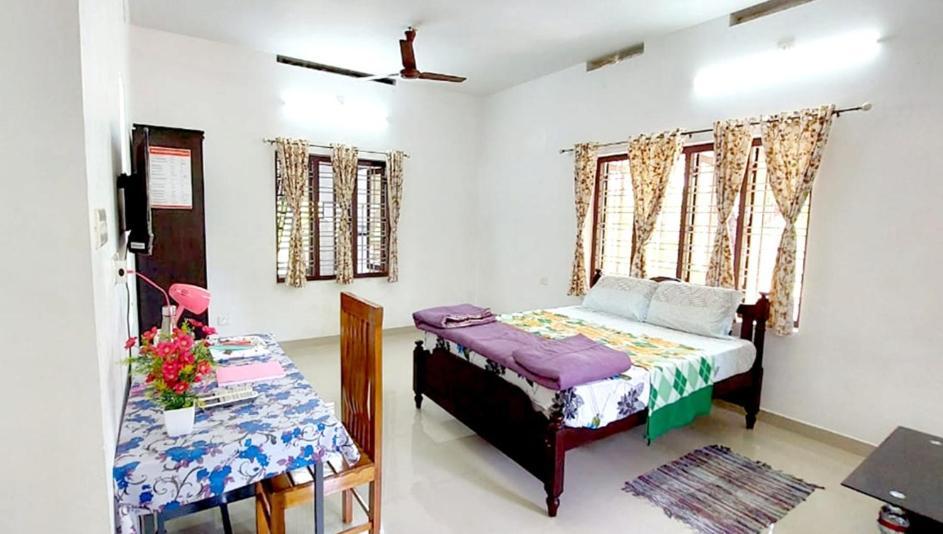 Brothers Home Stay Alappuzha Kültér fotó